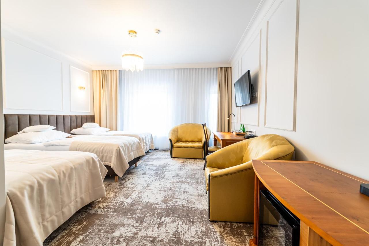 Hotel Piast Ополе Экстерьер фото