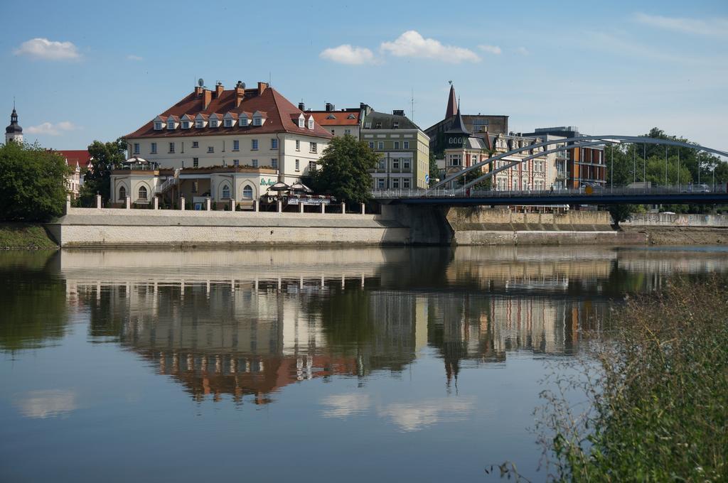Hotel Piast Ополе Экстерьер фото